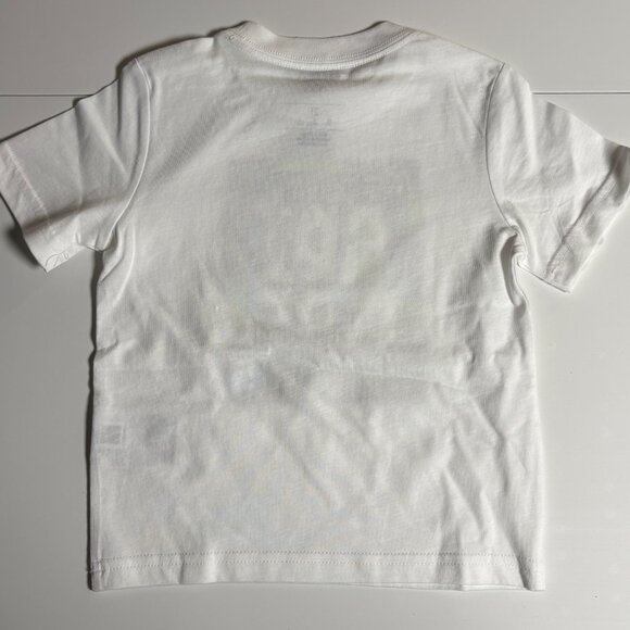 Adidas Kids Size 2T White Graphic Tee & 3-Stripes Short 2-Piece Set Boys OFFERSβ
- Picture 8 of 13